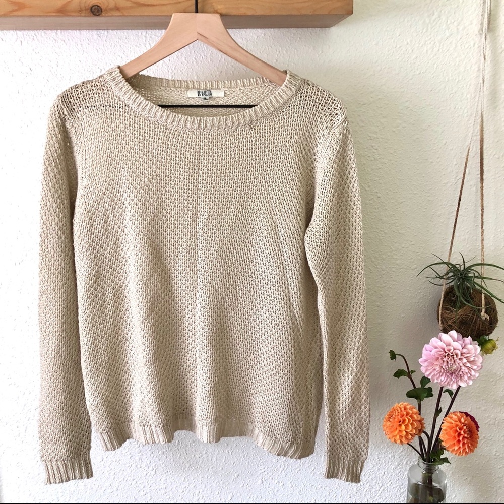 BB Dakota light khaki color sweater